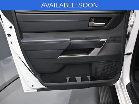 Used 2026 Toyota Tundra Platinum AWD/4WD image 31