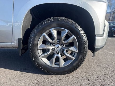 Used 2019 Chevrolet Silverado 1500 RST w/ All-Star Edition image 11