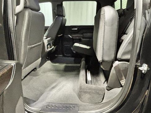 Certified 2023 GMC Sierra 3500 Denali w/ Denali Black Diamond Edition image 29