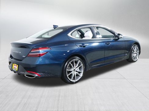 Used 2024 Genesis G70 2.5T AWD/4WD image 7
