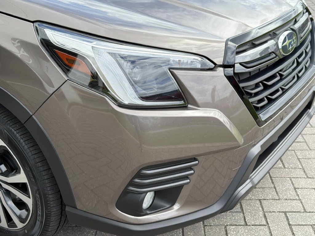 Certified 2023 Subaru Forester Limited AWD/4WD image 8