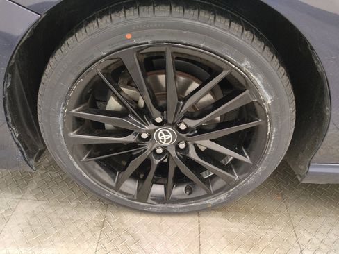 Used 2022 Toyota Camry XSE image 31