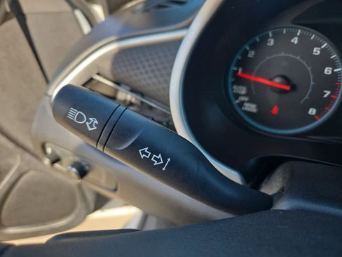 Used 2018 Chevrolet Malibu LS image 25