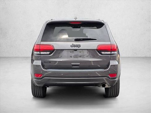 Used 2021 Jeep Grand Cherokee Laredo X AWD/4WD image 7