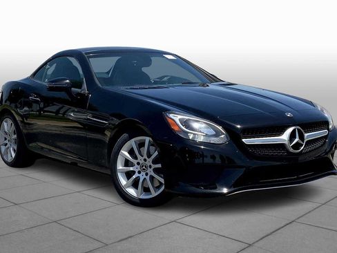 Used 2019 Mercedes-Benz SLC 300 image 2
