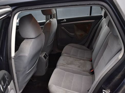 Used 2009 Volkswagen Jetta S FWD image 15