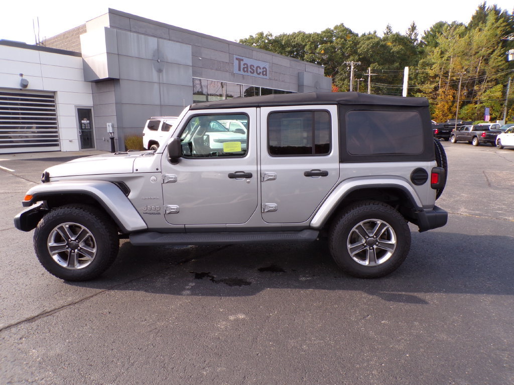 Used 2021 Jeep Wrangler Unlimited Sahara AWD/4WD image 15