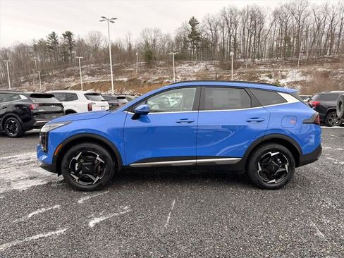 New 2026 Kia Sportage EX image 4
