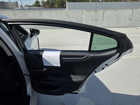 Used 2022 Lexus ES 350 w/ Premium Package image 21