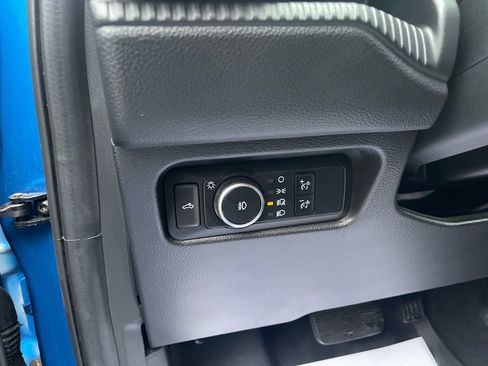 Used 2024 Ford Ranger Lariat w/ Trailer Tow Package image 28