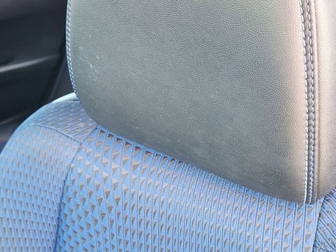 Used 2016 Toyota Camry SE image 18