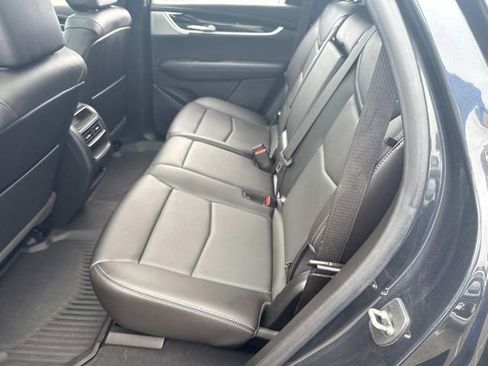 Used 2021 Cadillac XT5 Premium Luxury image 15