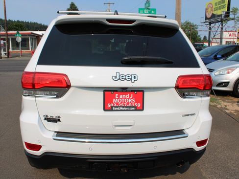Used 2016 Jeep Grand Cherokee Limited AWD/4WD image 5
