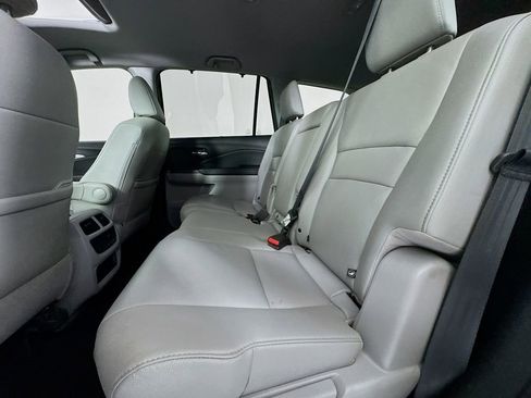 Used 2019 Honda Pilot EX-L image 32