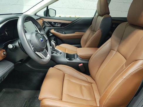 Used 2025 Subaru Outback Touring image 23