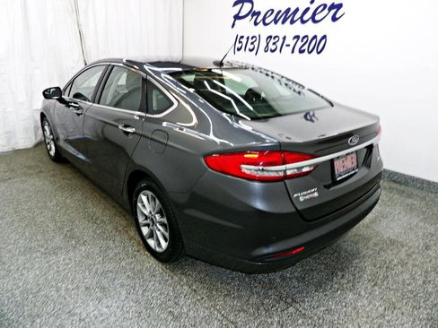 Used 2018 Ford Fusion Energi SE FWD image 4