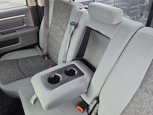 Used 2019 RAM 1500 Big Horn image 37