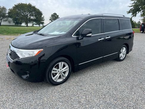 Used 2015 Nissan Quest SL w/ Bose Package image 2