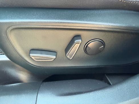 Used 2022 Ford Escape SE w/ Convenience Package AWD/4WD image 19