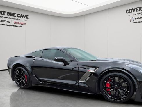 Used 2016 Chevrolet Corvette Z06 w/ Z07 Performance Package image 12