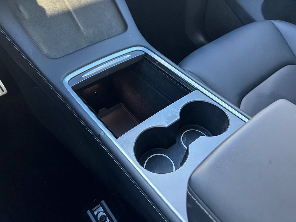 Used 2024 Tesla Model Y Performance AWD/4WD image 29