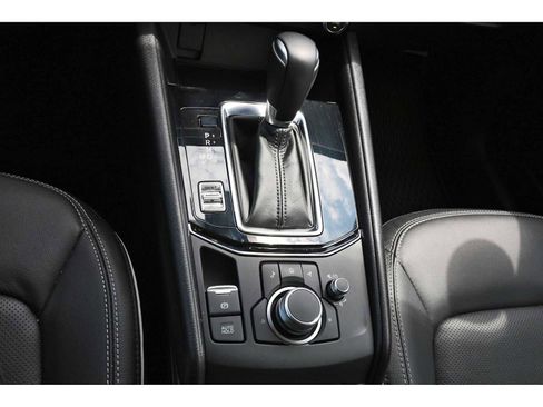 Certified 2025 MAZDA CX-5 AWD 2.5 S w/ Preferred Package image 24