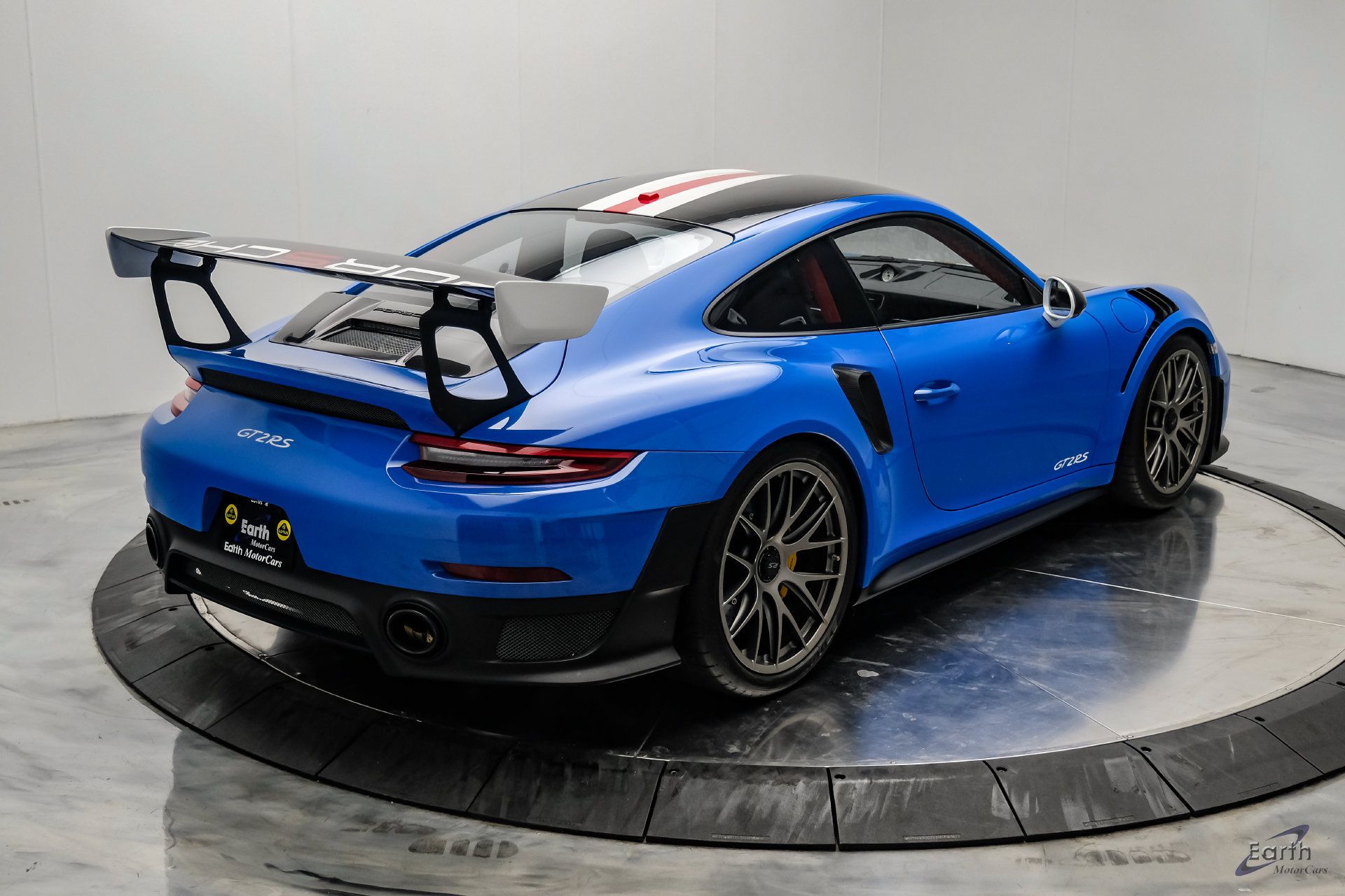 Used 2019 Porsche 911 GT2 RS RWD image 22