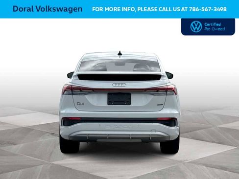 Used 2023 Audi Q4 e-tron Premium Plus w/ Premium Plus image 7