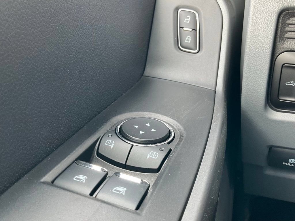 New 2025 Ford F350 XL w/ STX Appearance Package AWD/4WD image 37