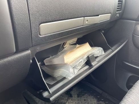 Used 2011 GMC Sierra 1500 SLE w/ Power Tech Package image 17