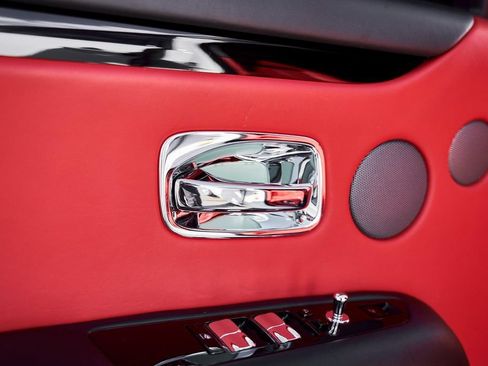 Used 2022 Rolls-Royce Ghost w/ Ghost Package AWD/4WD image 38