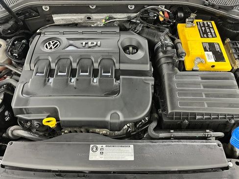 Used 2015 Volkswagen Golf TDI SEL w/ Lighting Package (SEL) image 21