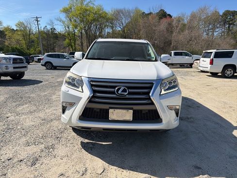 Used 2014 Lexus GX 460 w/ Premium Package image 8
