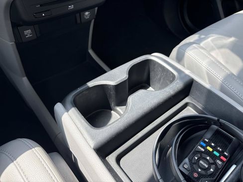 Used 2019 Honda Odyssey Touring image 28