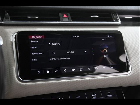 Used 2020 Land Rover Range Rover Velar R-Dynamic S AWD/4WD image 12