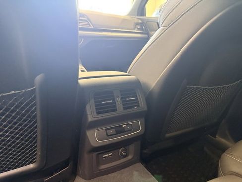 Used 2024 Audi Q5 2.0T Premium w/ Summer of Audi Package image 16