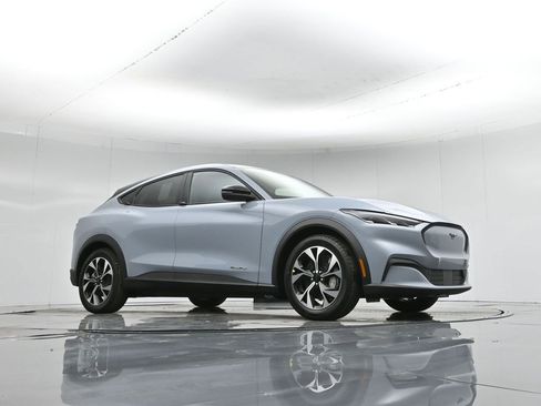 New 2026 Ford Mustang Mach-E Select image 48