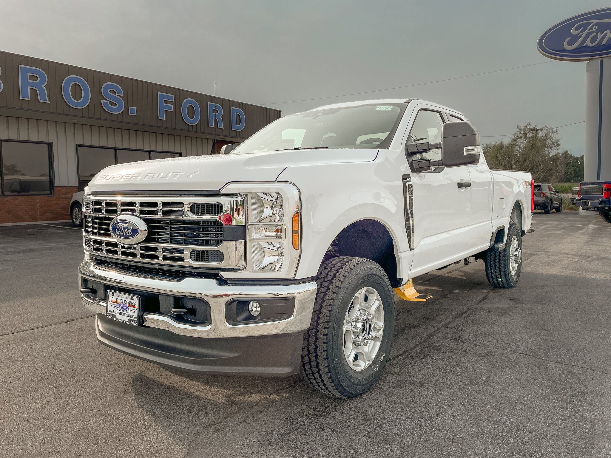 New 2026 Ford F350 XLT AWD/4WD image 2