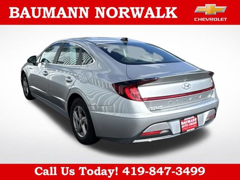 Used 2022 Hyundai Sonata SE w/ Cargo Package FWD image 6