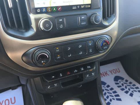 Certified 2022 GMC Canyon Denali image 17