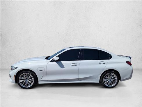 Used 2023 BMW 330e w/ Driving Assistance Package RWD image 8