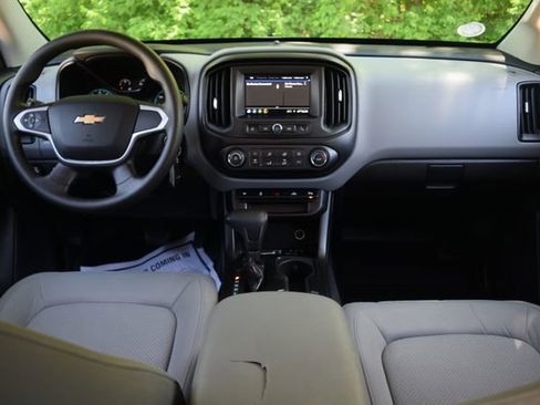 Used 2021 Chevrolet Colorado W/T w/ Custom Special Edition AWD/4WD image 7