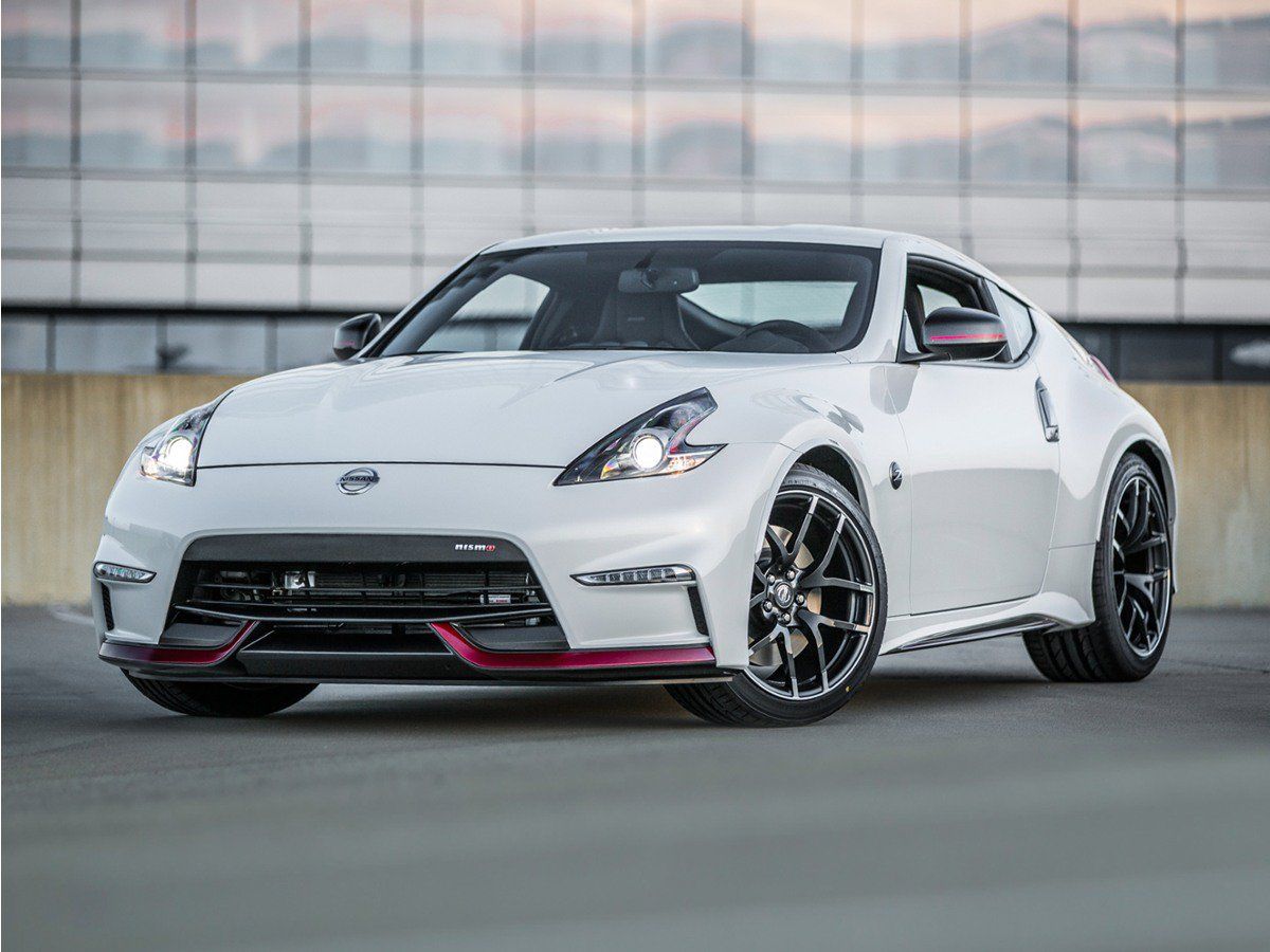 Used 2019 Nissan 370Z NISMO RWD image 1