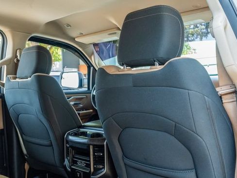 Used 2020 RAM 1500 Big Horn AWD/4WD image 42