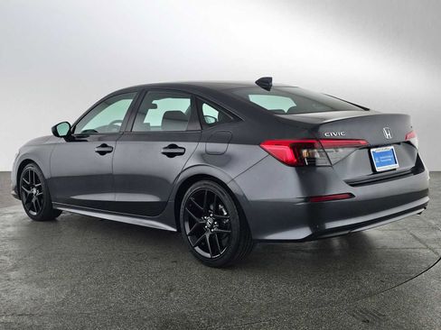 Used 2022 Honda Civic Sport image 5