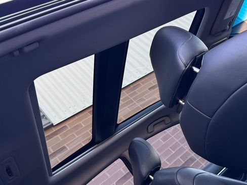 Used 2018 Toyota Camry XSE image 22