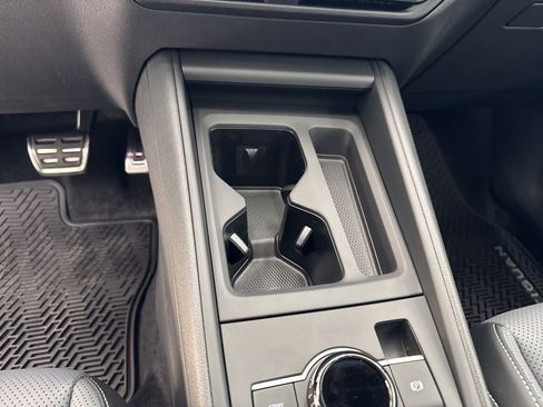 New 2026 Volkswagen Tiguan SE R-Line AWD/4WD image 36