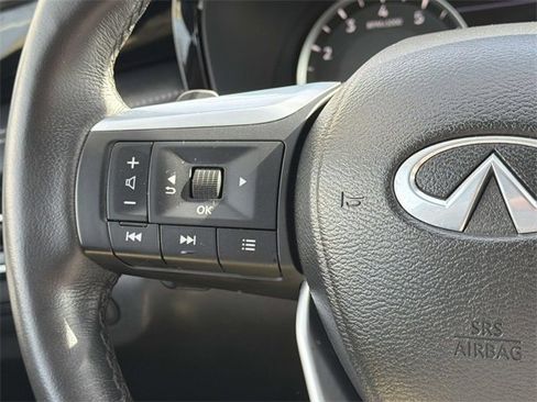 Certified 2023 INFINITI QX60 Pure image 11