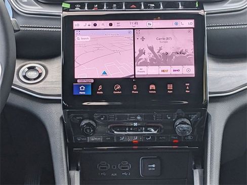 New 2025 Jeep Grand Cherokee L Limited image 15