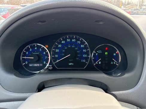 Used 2009 Toyota Sienna LE image 10